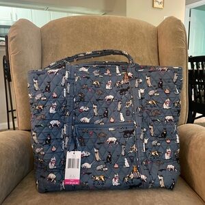 Quilted Tote Bag with Cat Print